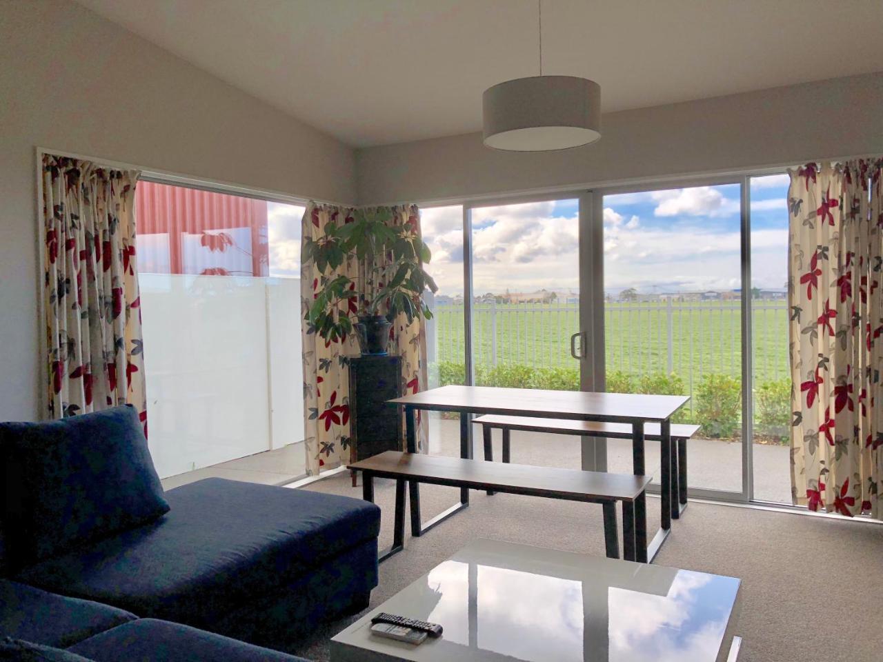 Lovely, Sunny, Home Sweet Home Christchurch Exteriér fotografie